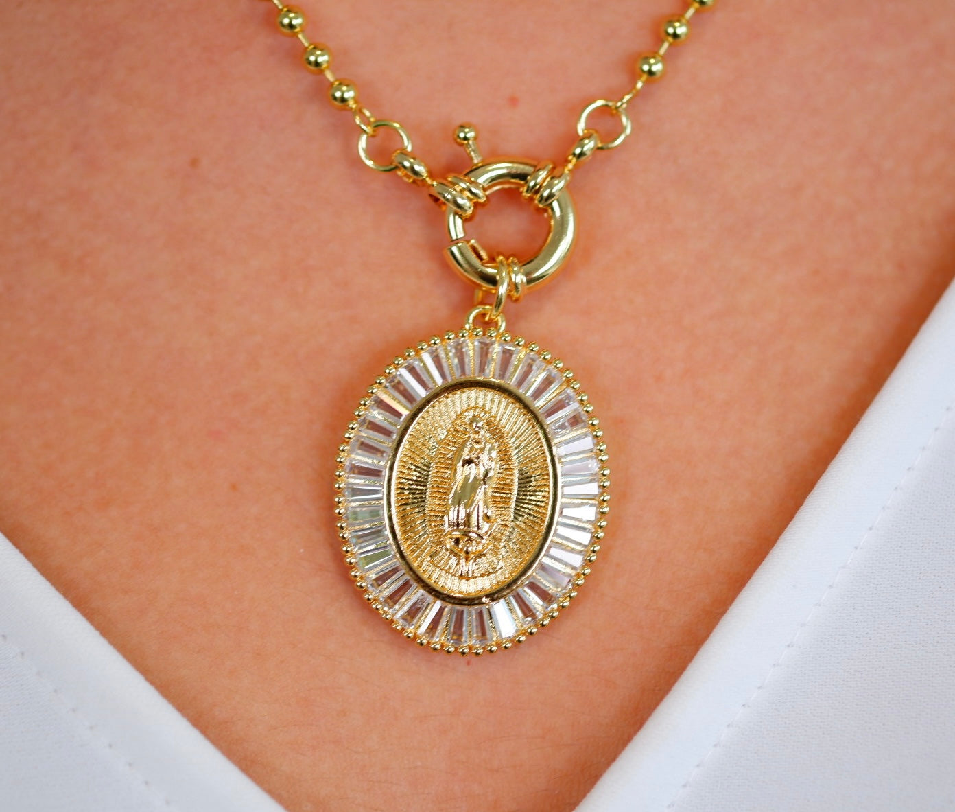Collar Virgen de Guadalupe 16