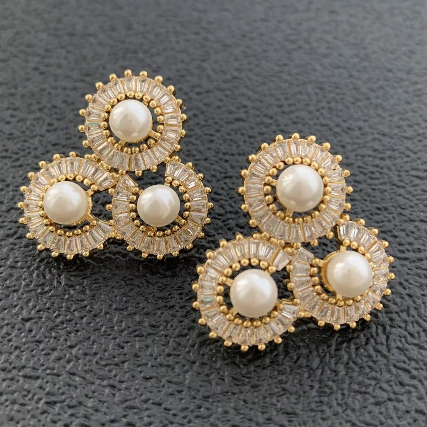 Aretes Anastasia