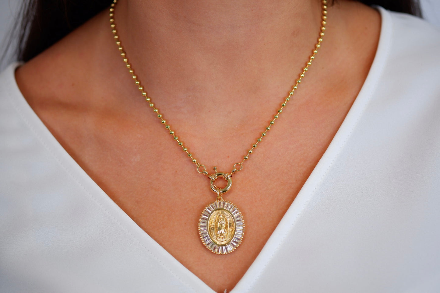 Collar Virgen de Guadalupe 16