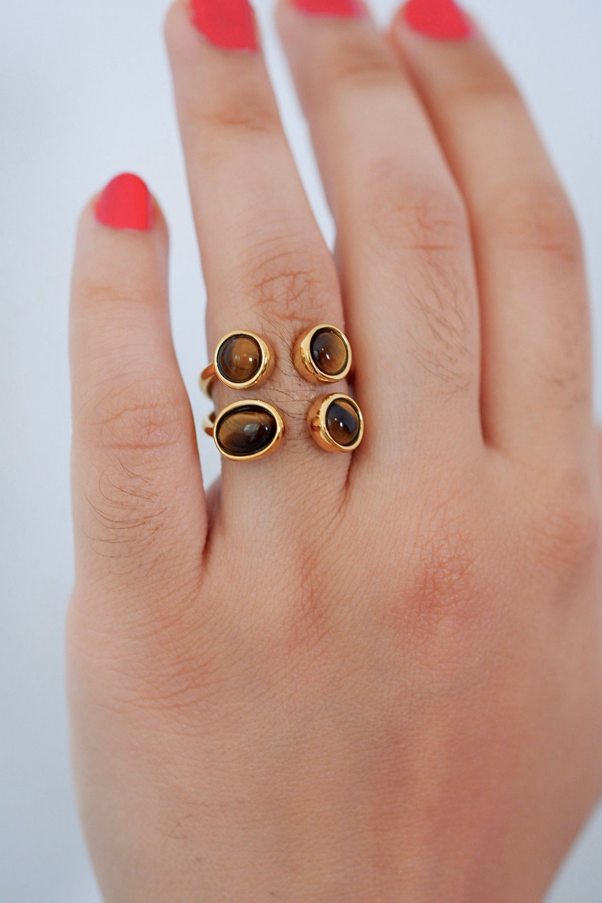 Anillo Carola