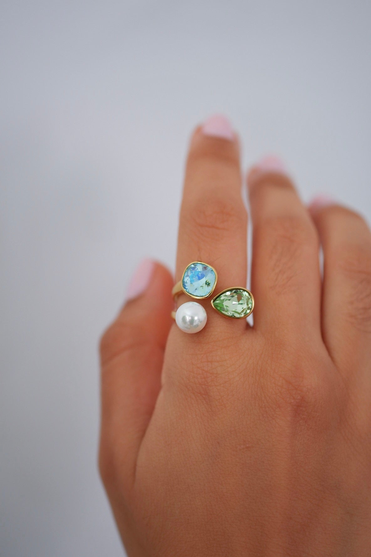 Anillo Lisandra