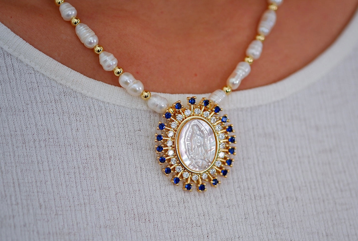 Collar Virgen de Guadalupe 18