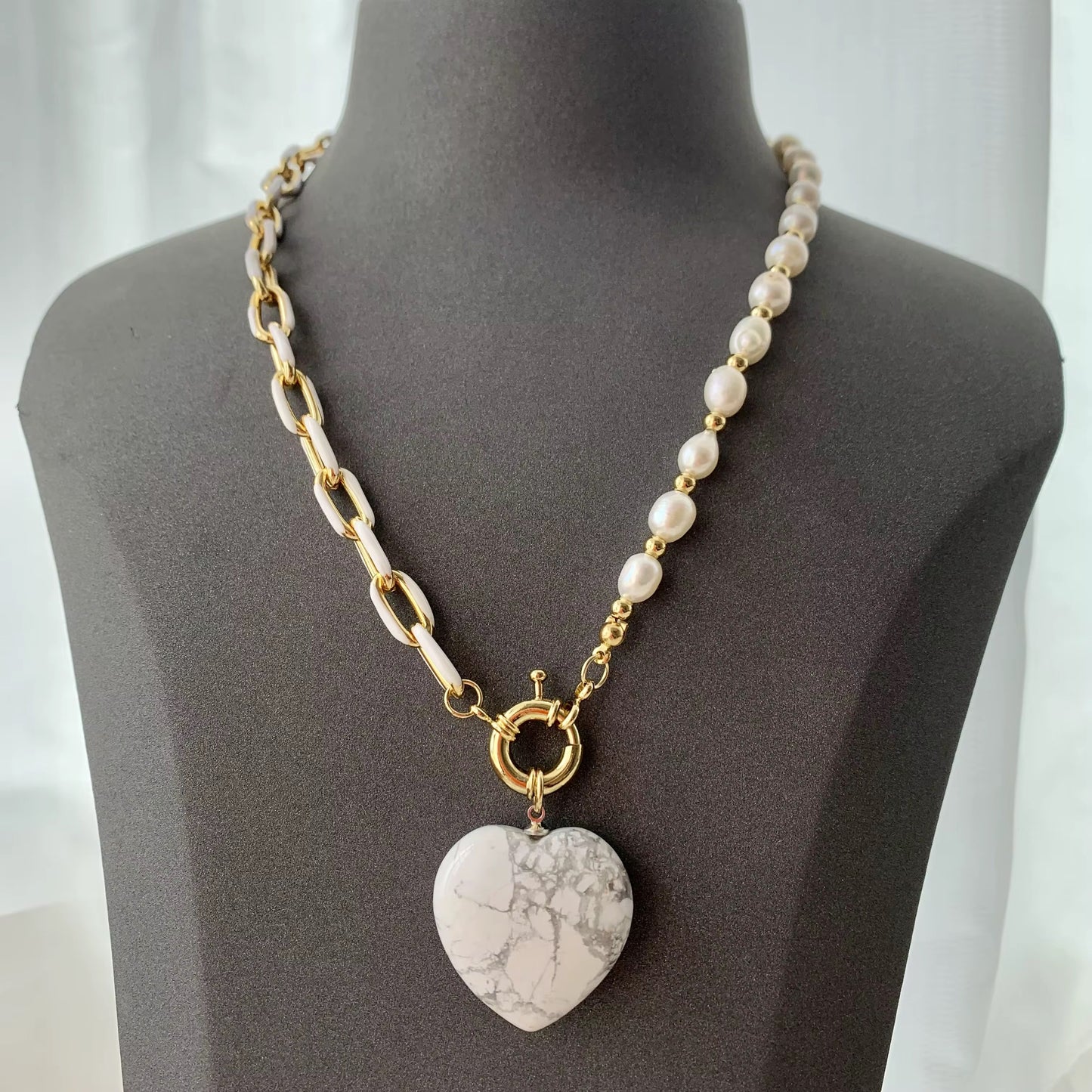 Collar Renata