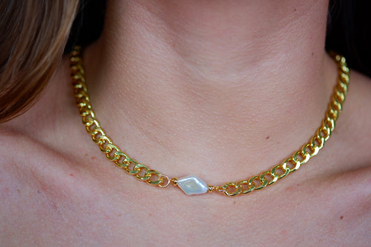 Collar Aida
