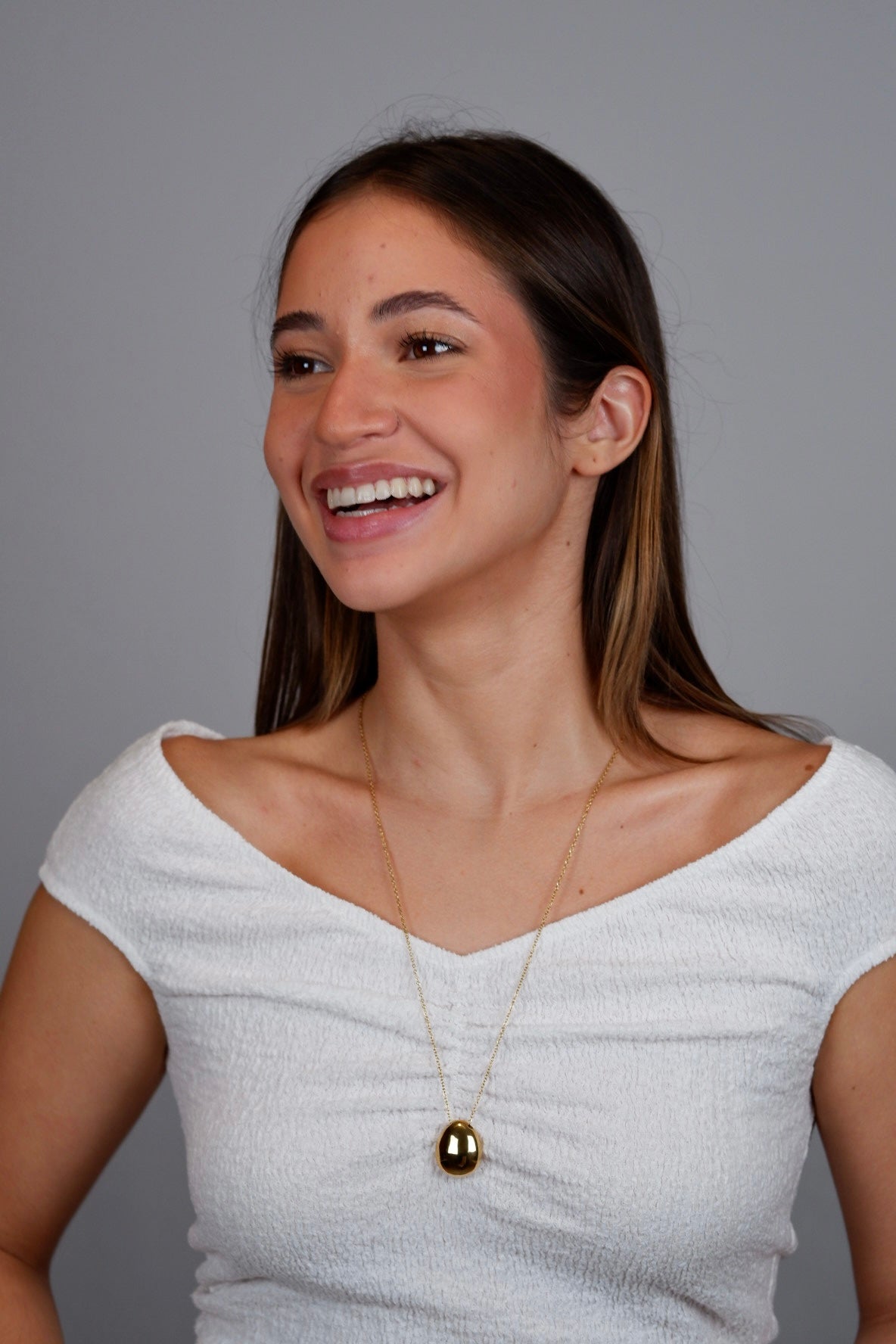 Collar Ava