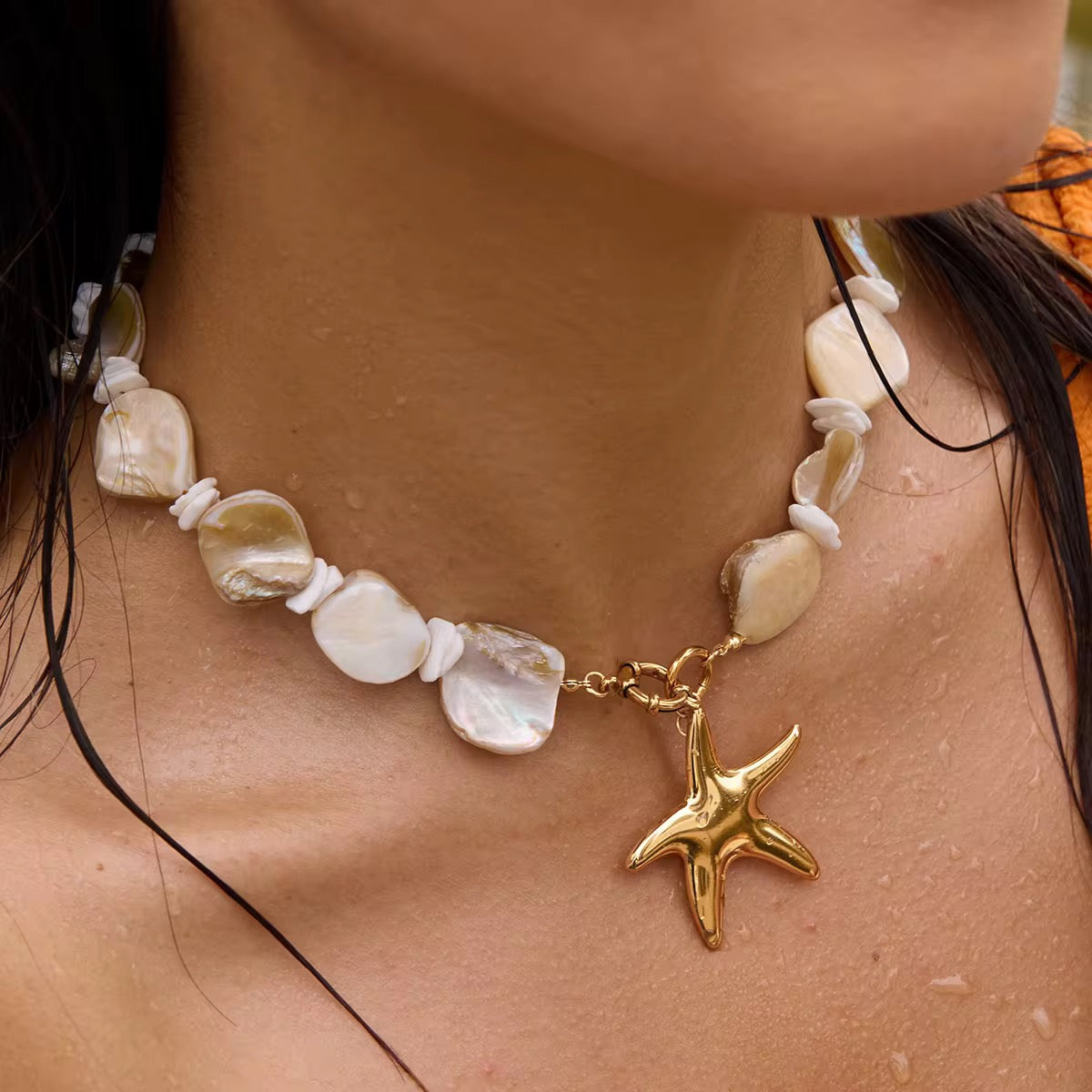 Collar Costa