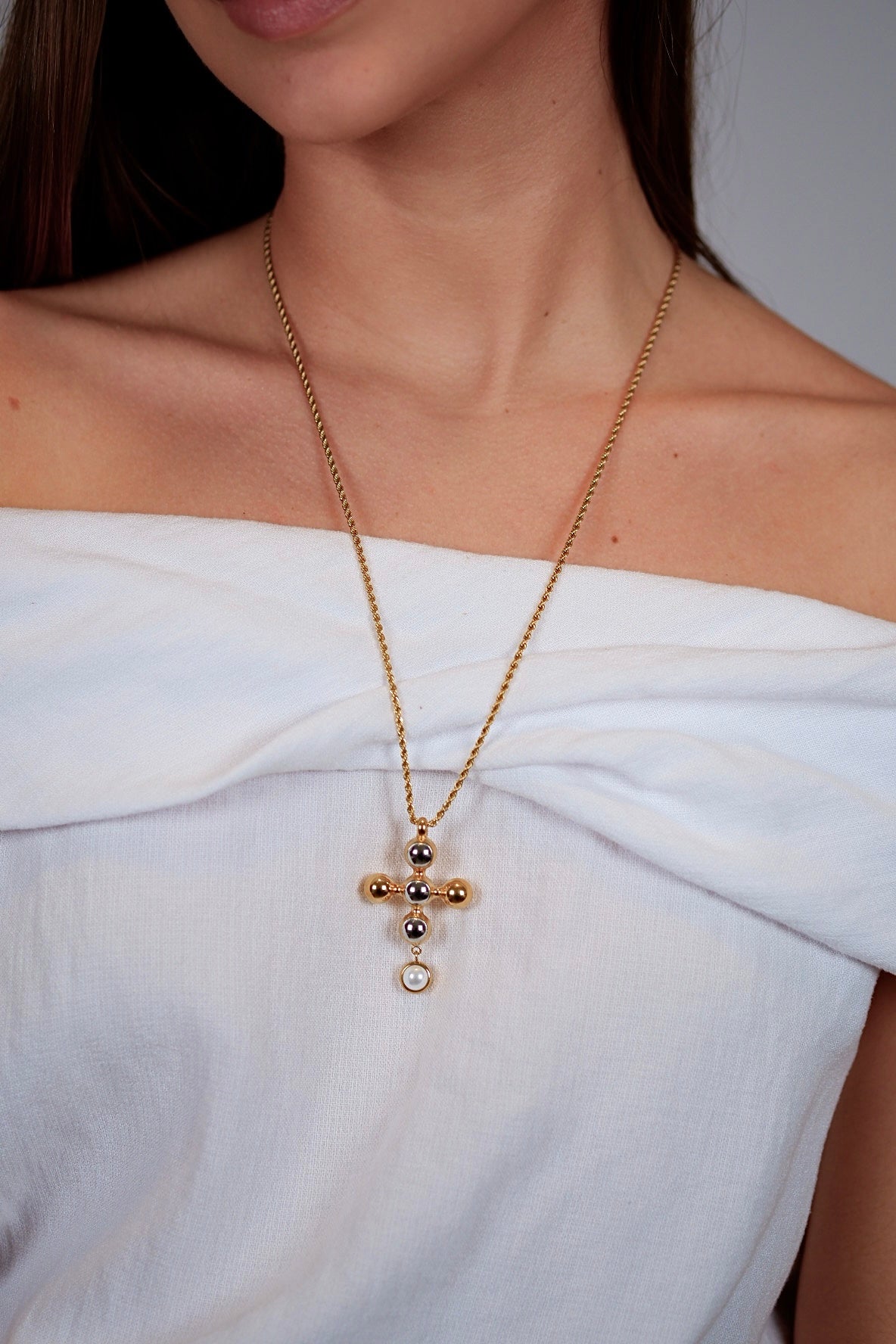Collar Sahira