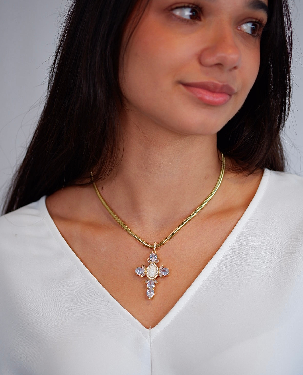 Collar Virgen de Guadalupe 15