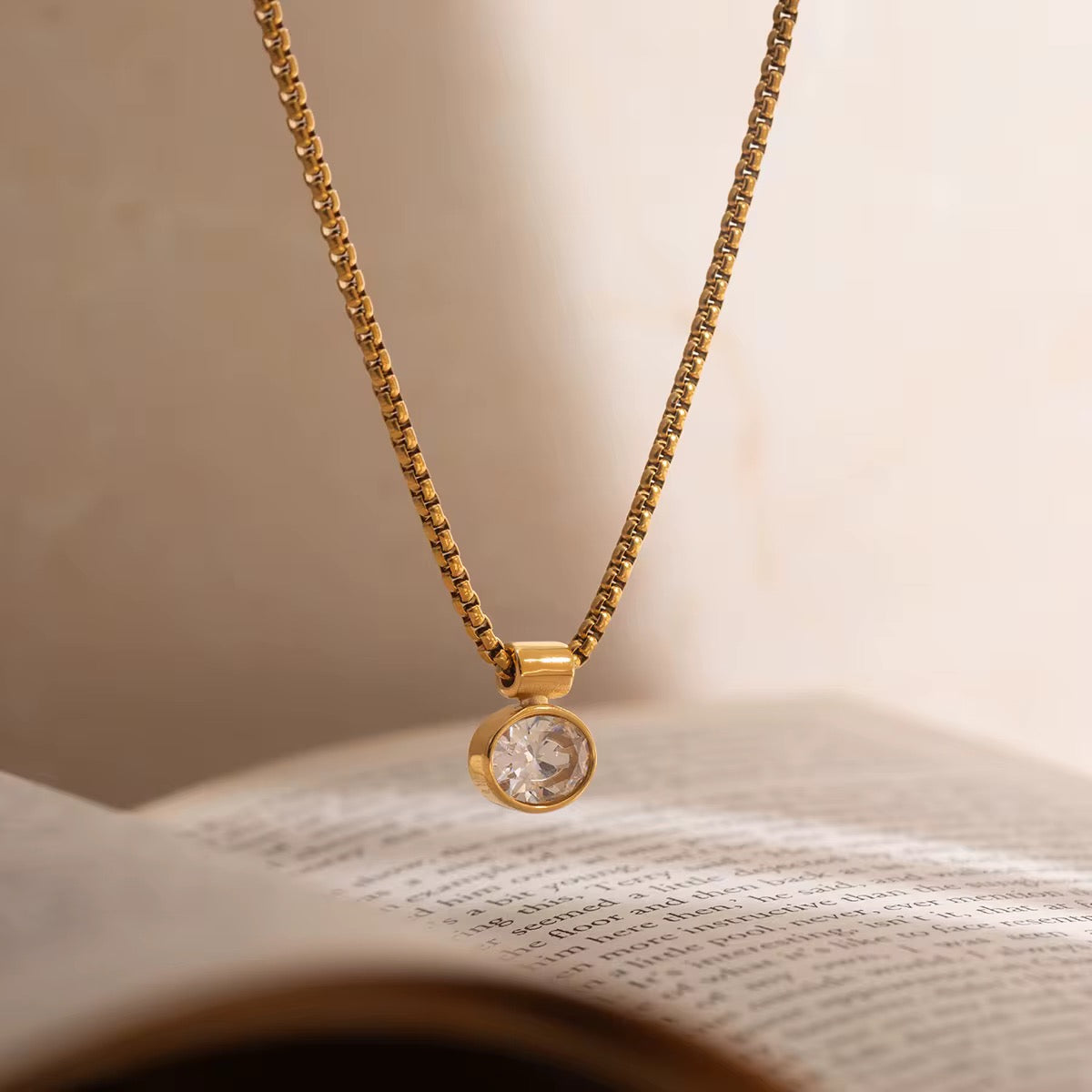 Collar Pamela