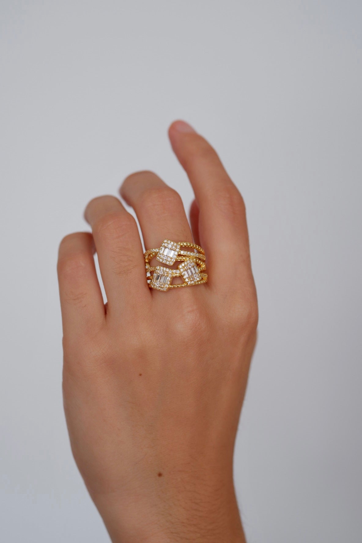 Anillo Alena