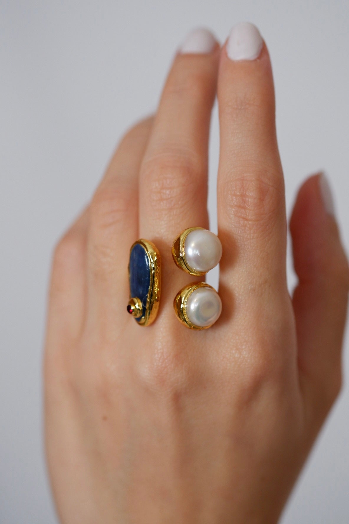 Anillo Gabriella